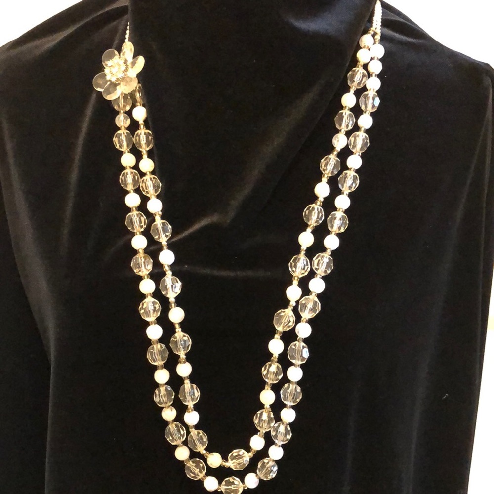 New York collection beaded necklace